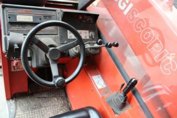 Manitou BT420-2E – Image 9