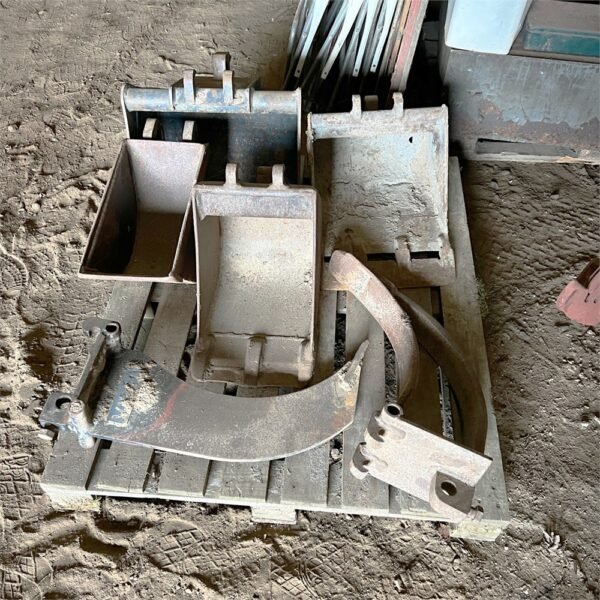 Mini-pelle Bobcat 320 – 4 godets – Image 11
