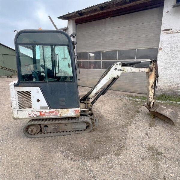 Mini-pelle Bobcat 320 – 4 godets – Image 9