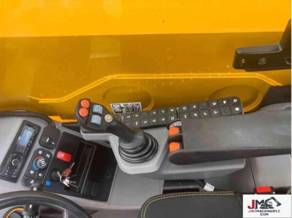 Chariot télescopique JCB 542-70 Accessoires: Fourches/ Godet/ Fouches à fumier – Image 8