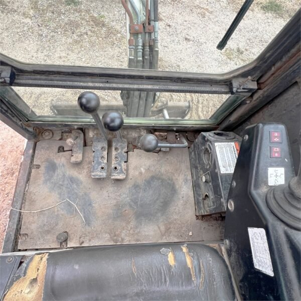 Mini-pelle Bobcat 320 – 4 godets – Image 23
