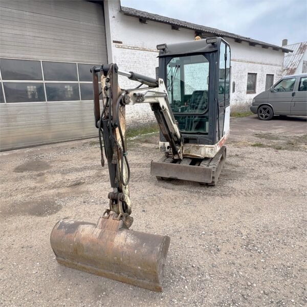 Mini-pelle Bobcat 320 – 4 godets – Image 26