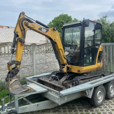 Mini-pelle Cat 301.8C – Remorque