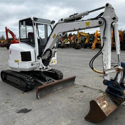 Mini-pelle Volvo ECR38 – 2012 – 3 245 h