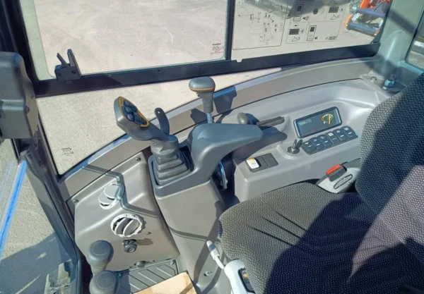 Mini pelle Volvo ECR 25D + engcon+ 3godets – Image 16