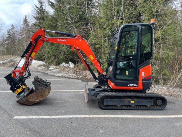 Kubota U27-4 - 3 godets – Image 3