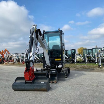Bobcat E19 – 3 godets