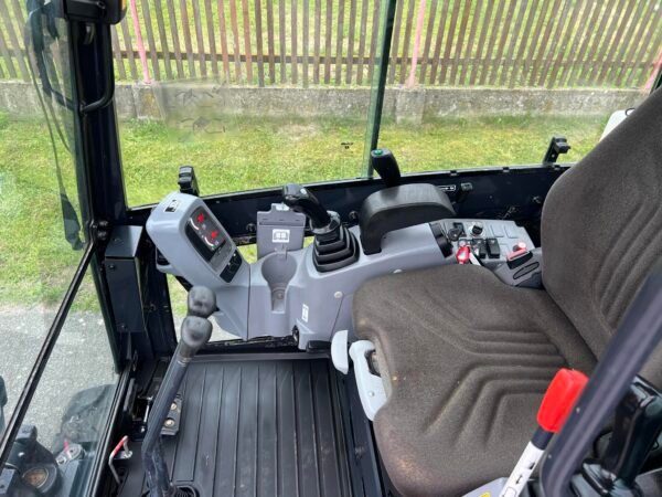 Mini-pelle Kubota KX018-4 – 2020 – 3 000 h – Parfait état – Image 7