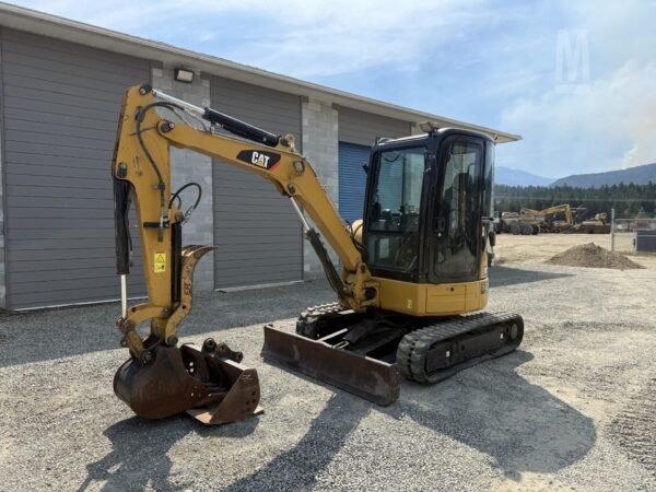 Caterpillar 303.5E CR (année 2014)