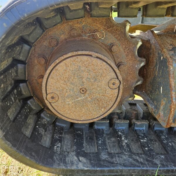 Komatsu PC 55 MR-3 Attache rapide; hydraulique sur bras de godet – Image 3