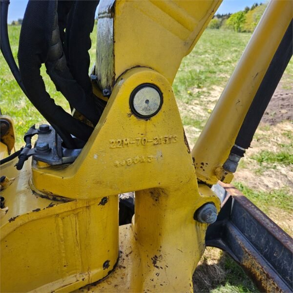 Komatsu PC 55 MR-3 Attache rapide; hydraulique sur bras de godet – Image 2