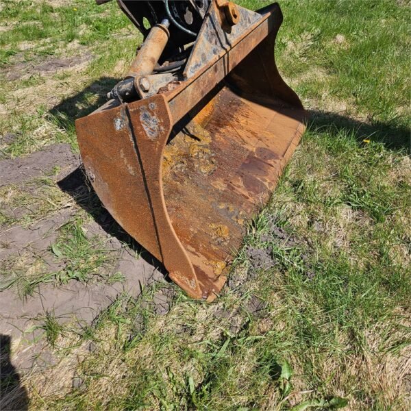 Komatsu PC 55 MR-3 Attache rapide; hydraulique sur bras de godet – Image 4