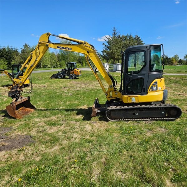 Komatsu PC 55 MR-3 Attache rapide; hydraulique sur bras de godet – Image 9