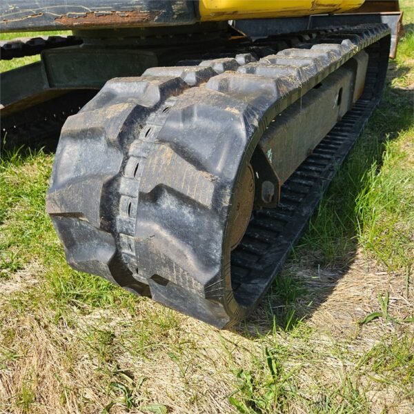 Komatsu PC 55 MR-3 Attache rapide; hydraulique sur bras de godet – Image 54
